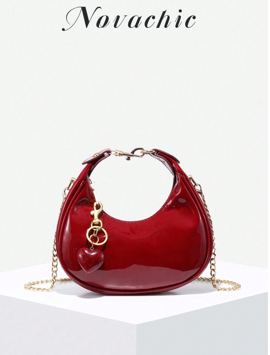 Crescent-Shaped Armpit Bag
