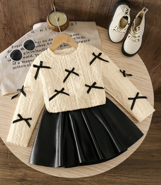 Young Girl Casual Sweater 